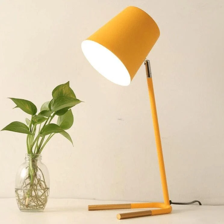Vibrant-Minimalist-Colorful-Side-Table-Lamp-Brighten-Your-Life-11 Vibrant Minimalist Colorful Side Table Lamp Brighten Your Life 11