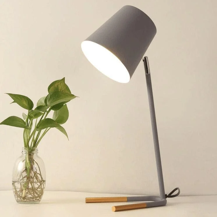 Vibrant-Minimalist-Colorful-Side-Table-Lamp-Brighten-Your-Life-2 Vibrant Minimalist Colorful Side Table Lamp Brighten Your Life 2