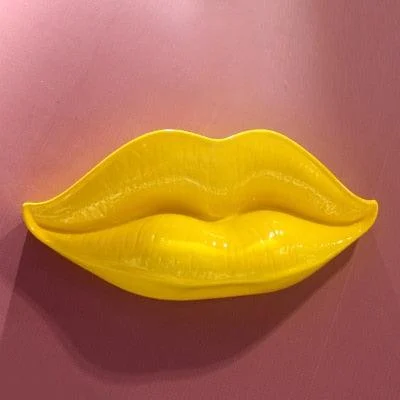 VibrantLipSculptureWallArt-Homeko9 Vibrant Lip Sculpture Wall Art - Homeko