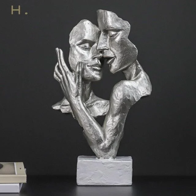 VintageFaceArtSculptures-Homeko14 Vintage Face Art Sculptures - Homeko