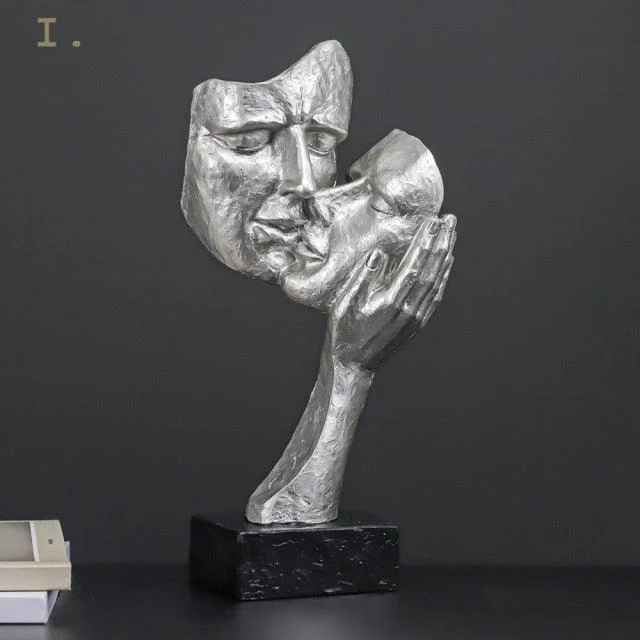 VintageFaceArtSculptures-Homeko15 Vintage Face Art Sculptures - Homeko