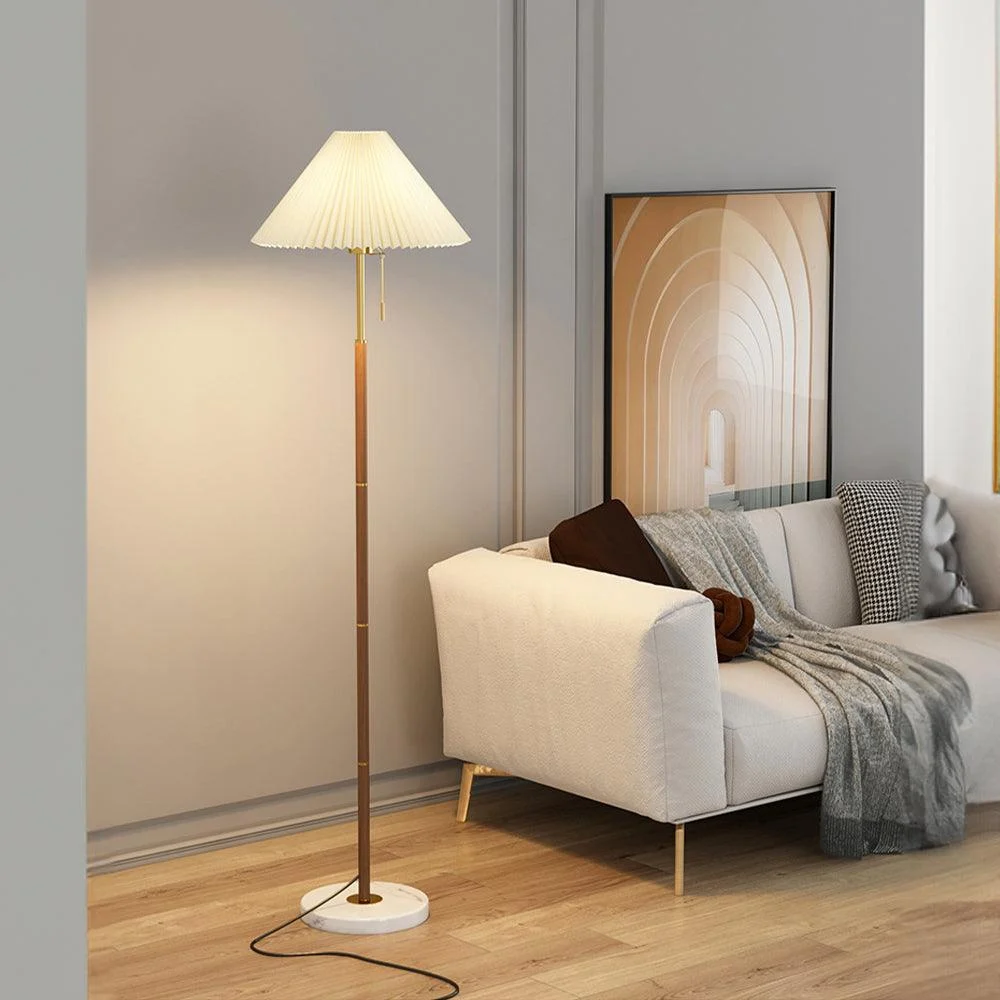 VintagePleatedMetalStandingLamp_15 Vintagepleatedmetalstandinglamp 15