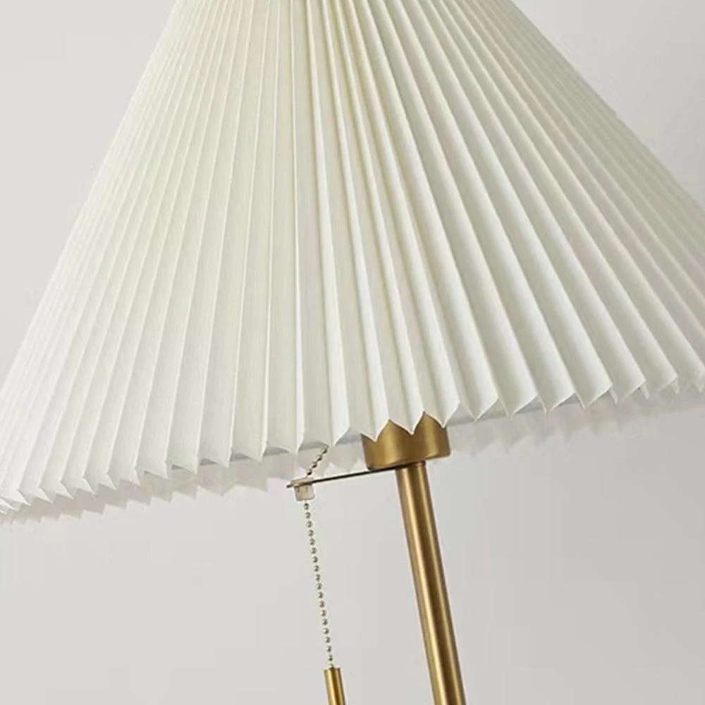 VintagePleatedMetalStandingLamp_7 Vintagepleatedmetalstandinglamp 7