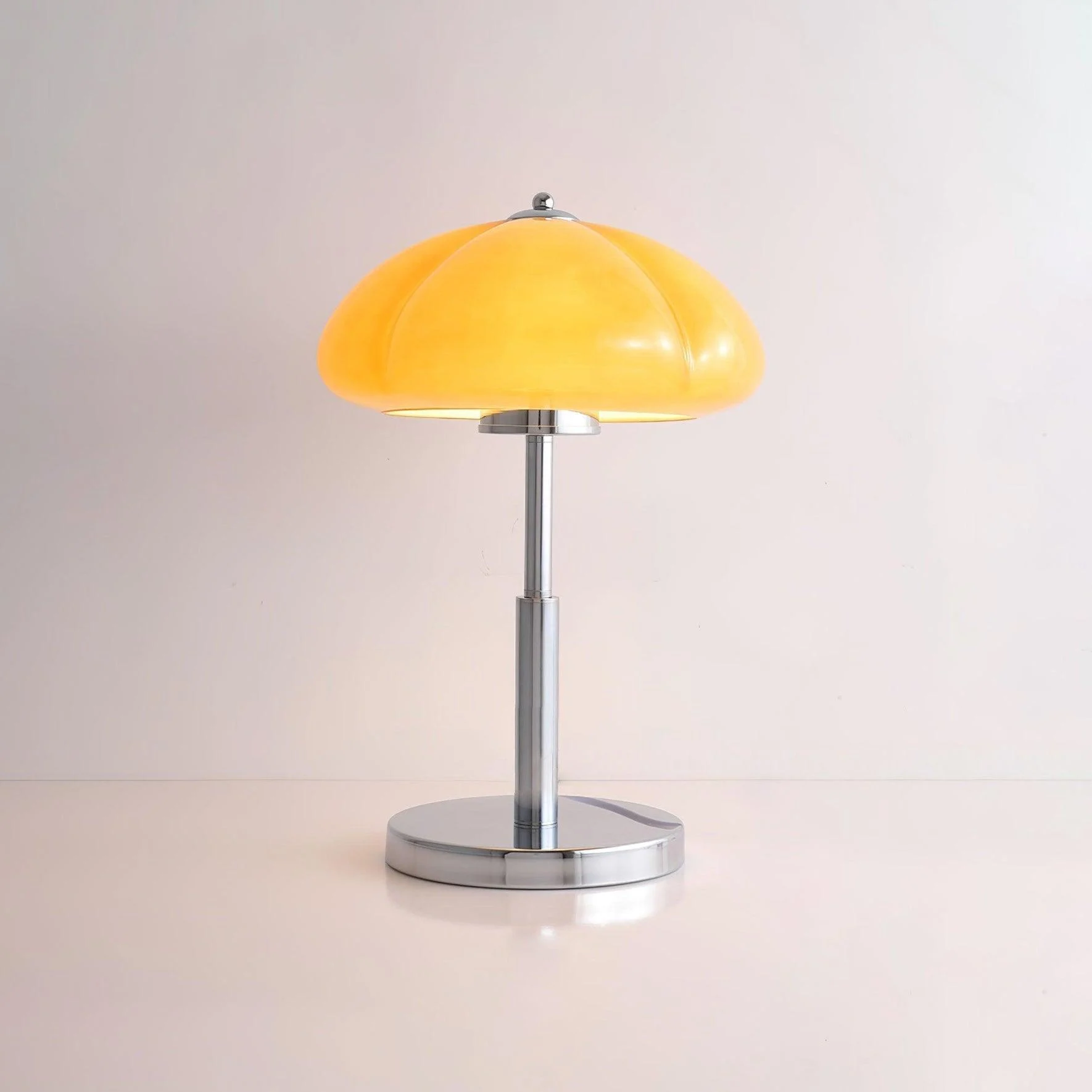 Vintage_Bauhaus_Table_Lamp__8-_01 Vintage Bauhaus Table Lamp 8 01