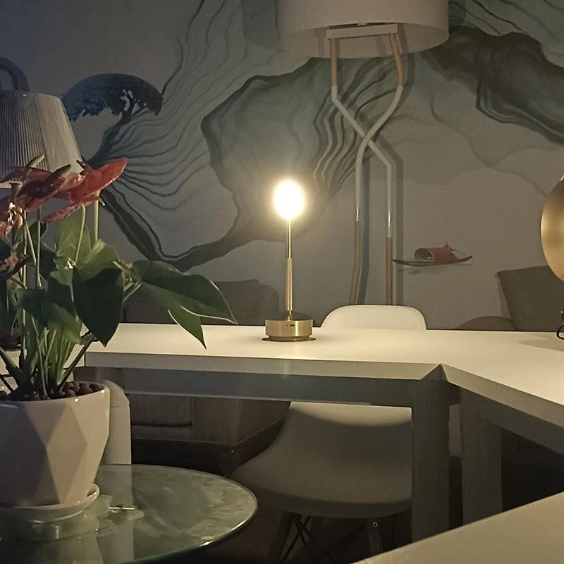 WirelessLEDTableLampwithIntelligentControl-Homeko5 Wireless LED Table Lamp with Intelligent Control - Homeko