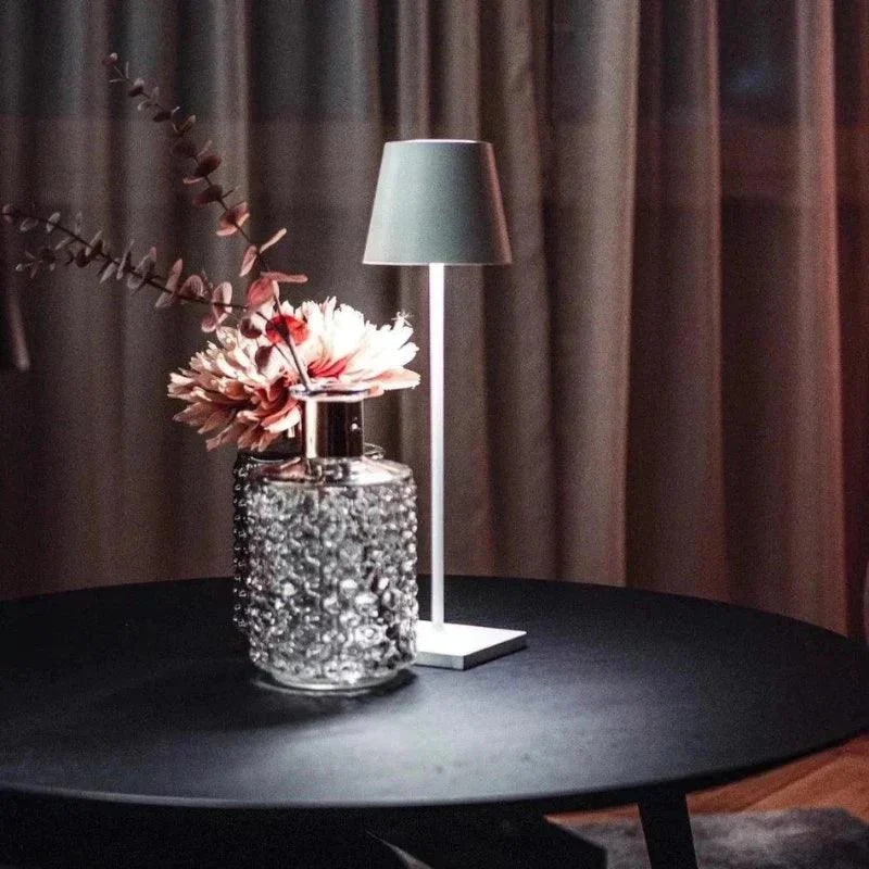 Wireless Table Lamp with Dimmable Lighting - Homeko