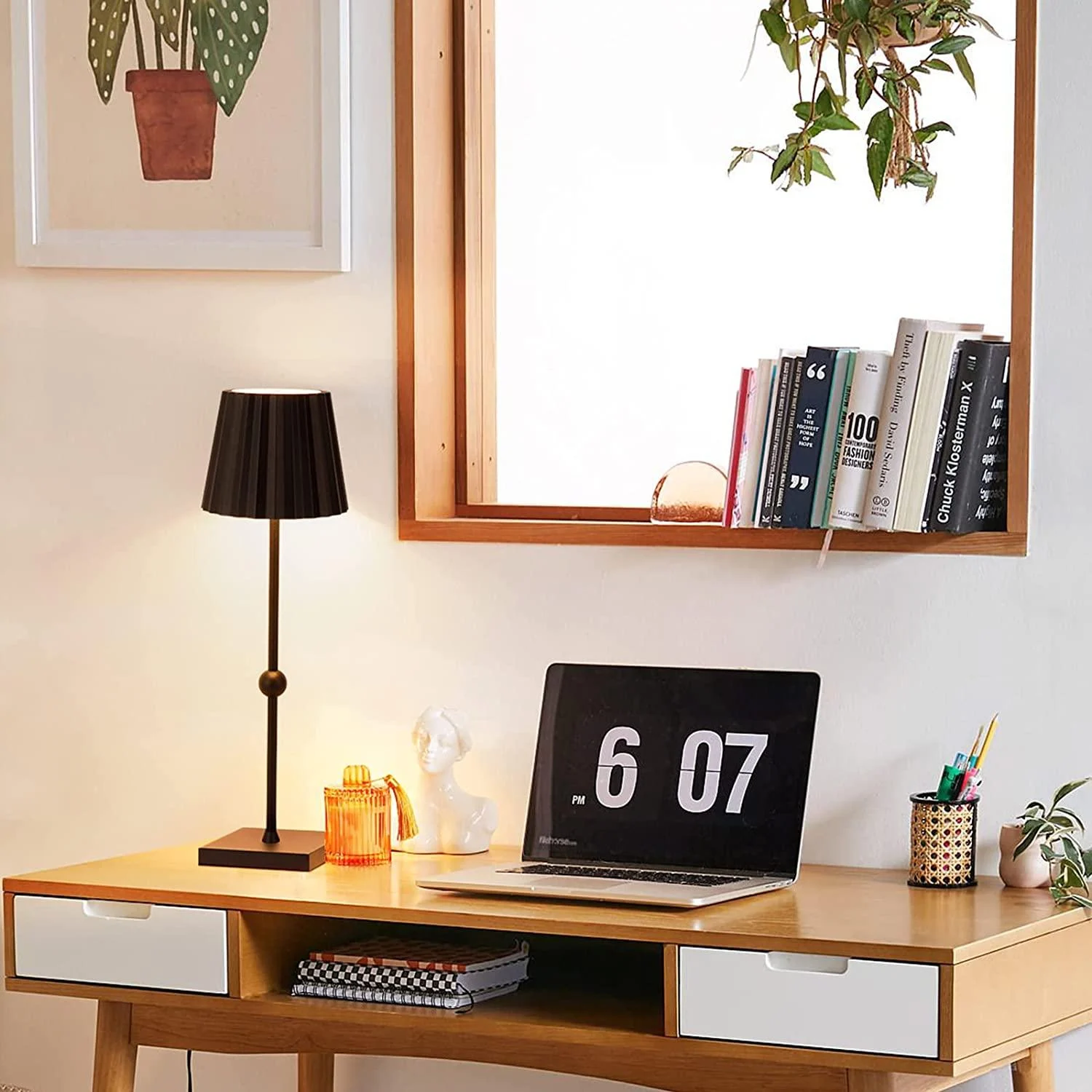 WirelessTableLampwithSteplessDimmableLEDs-Homeko7 Wireless Table Lamp with Stepless Dimmable LEDs - Homeko