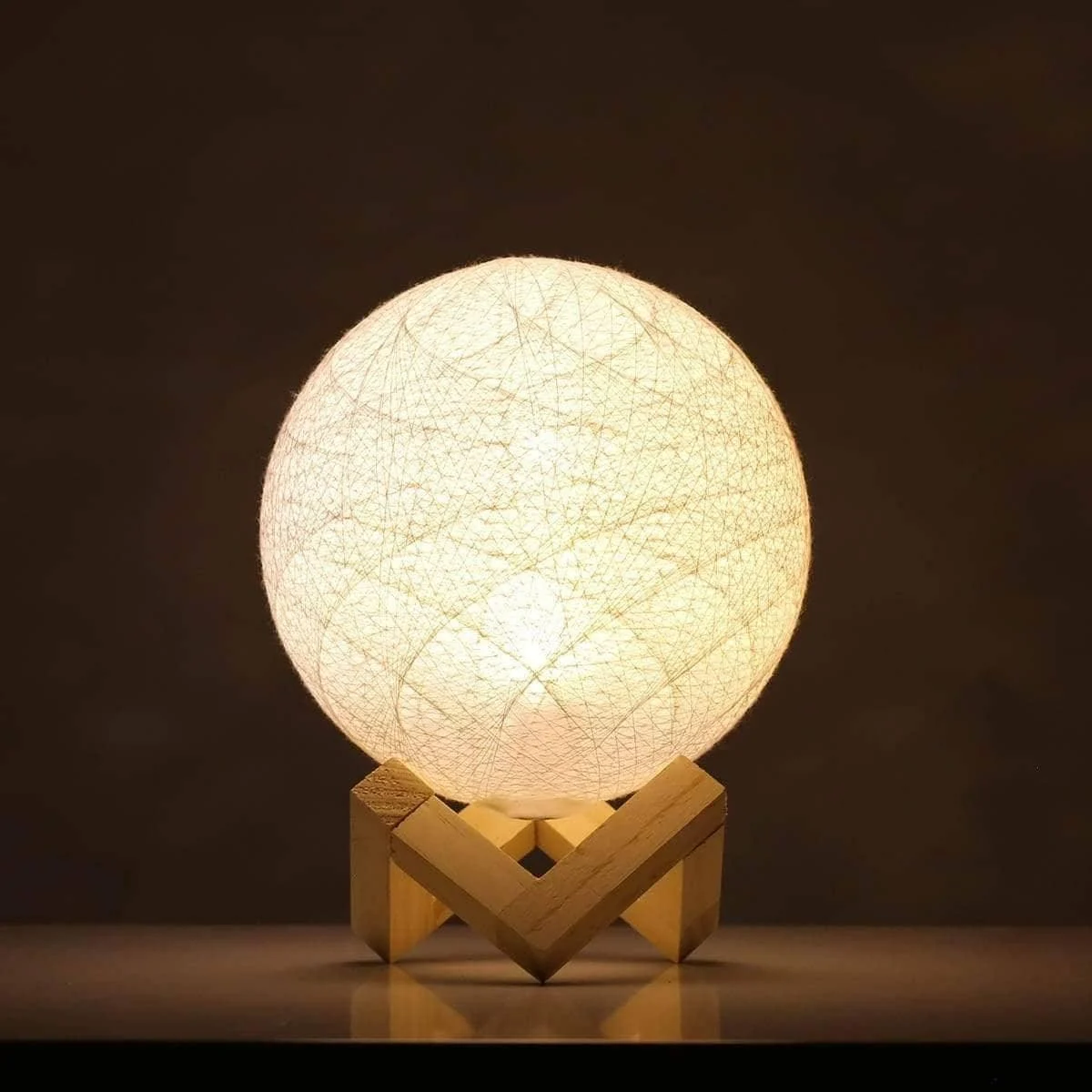 Yarn Moon Table Led Lamp Dreamy Romance 2