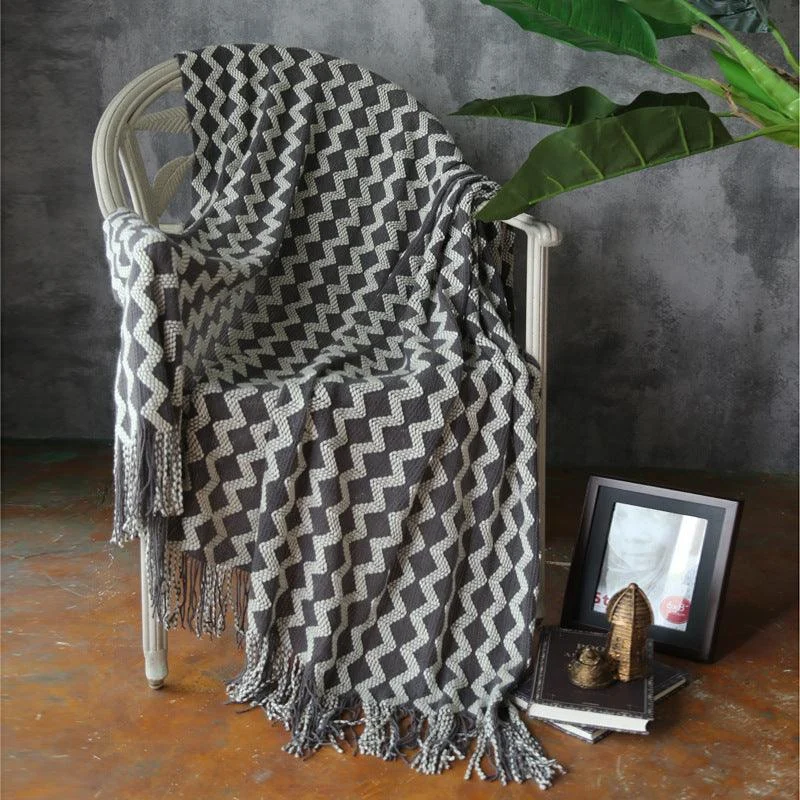 ZigZagFringeChenilleBlanket-Homeko4 Zig Zag Fringe Chenille Blanket - Homeko