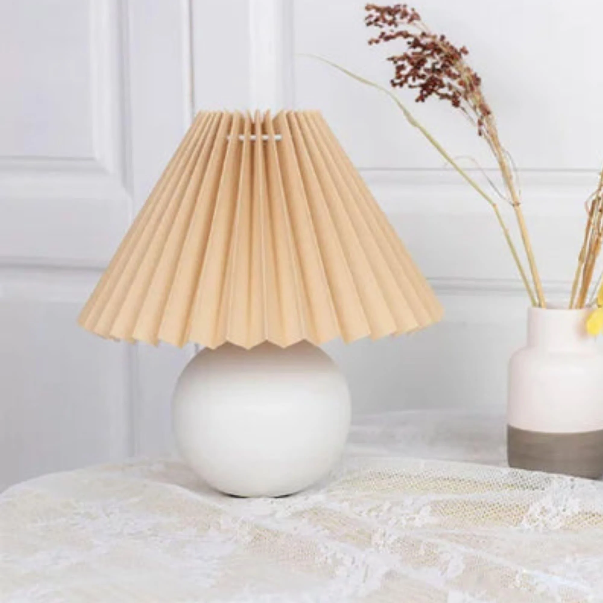 antikfalten-tischlampe-vintage-klassisch-faltenschirm-warmbeleuchtung-elegant-xlumina_12 Antikfalten Tischlampe Vintage Klassisch Faltenschirm Warmbeleuchtung Elegant Xlumina 12