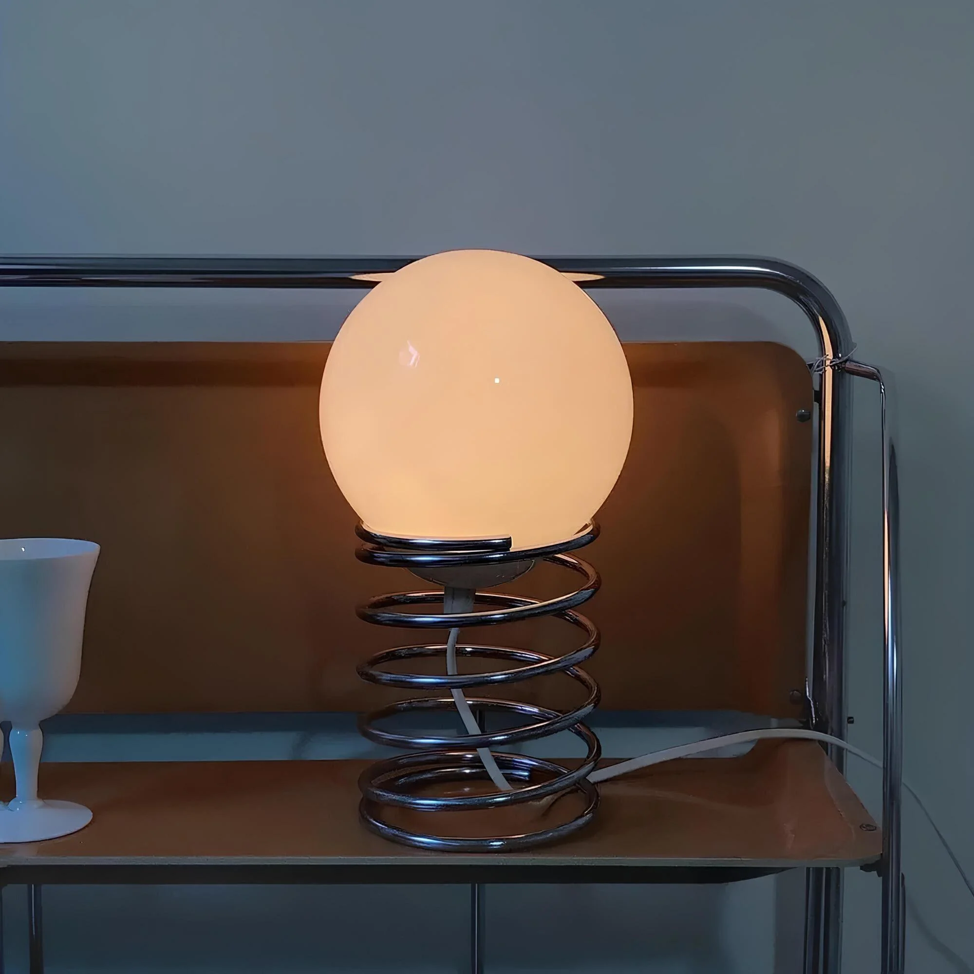 Artisticstat Moderne Tischlampe Elegante Design Tischleuchte Warmweisse Beleuchtung Funktionale Kunst Lampe Xlumina 4