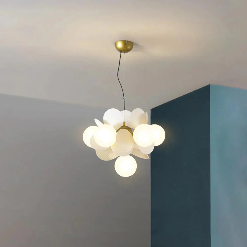 chandelier_2_0a9723e1-a489-4e33-a536-6076bce906e2 Chandelier 2 0a9723e1 A489 4e33 A536 6076bce906e2