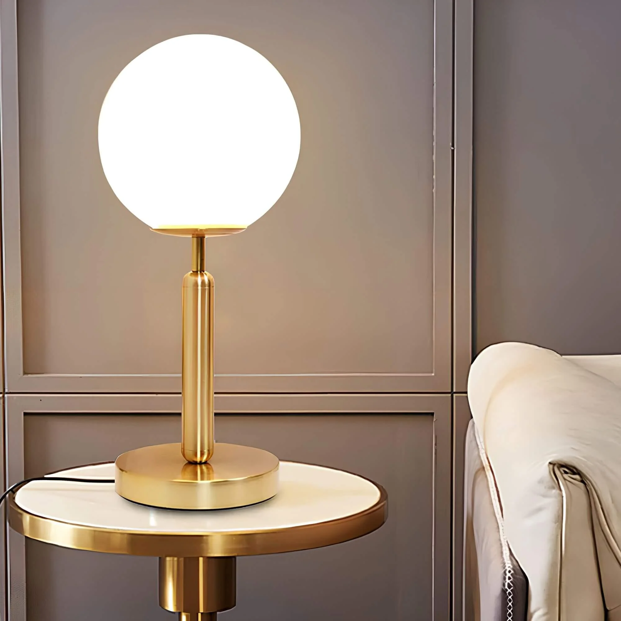 crystal-tischlampe-luxurioses-kristall-design-elegantes-ambiente-xlumina3 Crystal Tischlampe Luxurioses Kristall Design Elegantes Ambiente Xlumina3