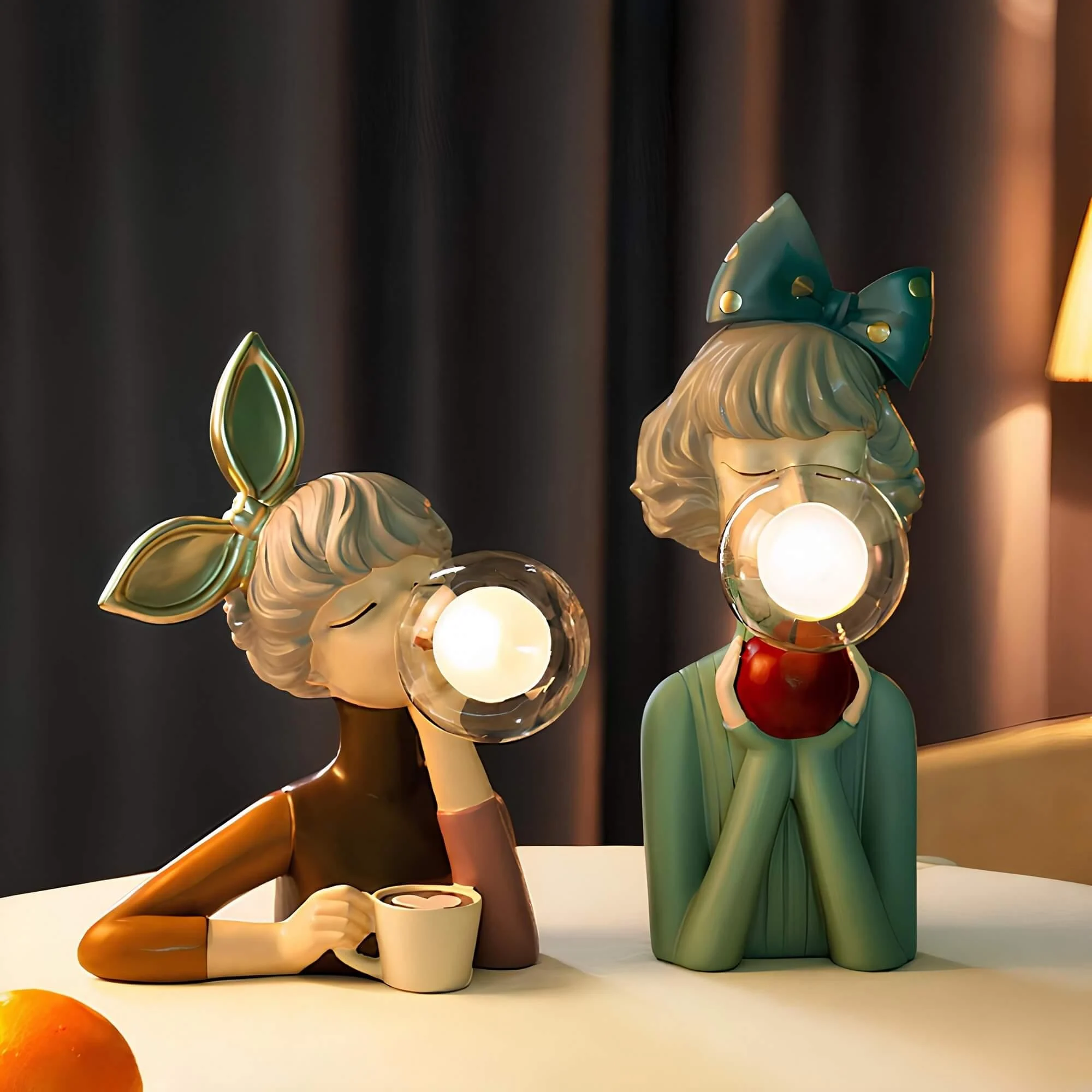 decoglam-artisan-sisters-tischlampe-gold-weiss-elegantes-interieur-luxus-design-xlumina5 Decoglam Artisan Sisters Tischlampe Gold Weiss Elegantes Interieur Luxus Design Xlumina5