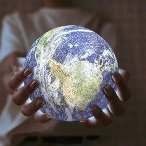 earth-lamp-857470_480x480.webp (480×480)