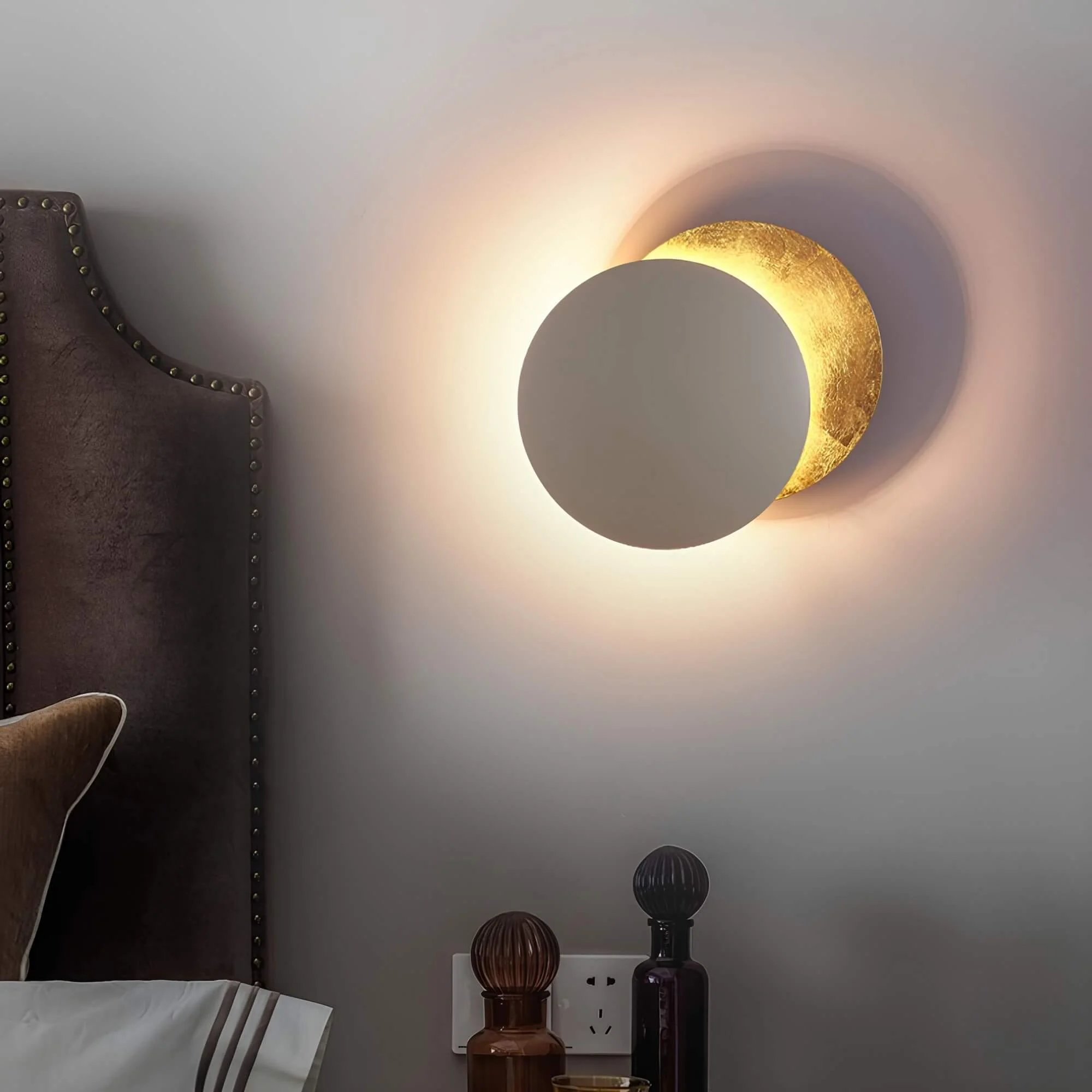 eclipse-wandlampe-sonnenfinsternis-design-modern-led-lampe-gold-schwarz-xlumina5 Eclipse Wandlampe Sonnenfinsternis Design Modern Led Lampe Gold Schwarz Xlumina5