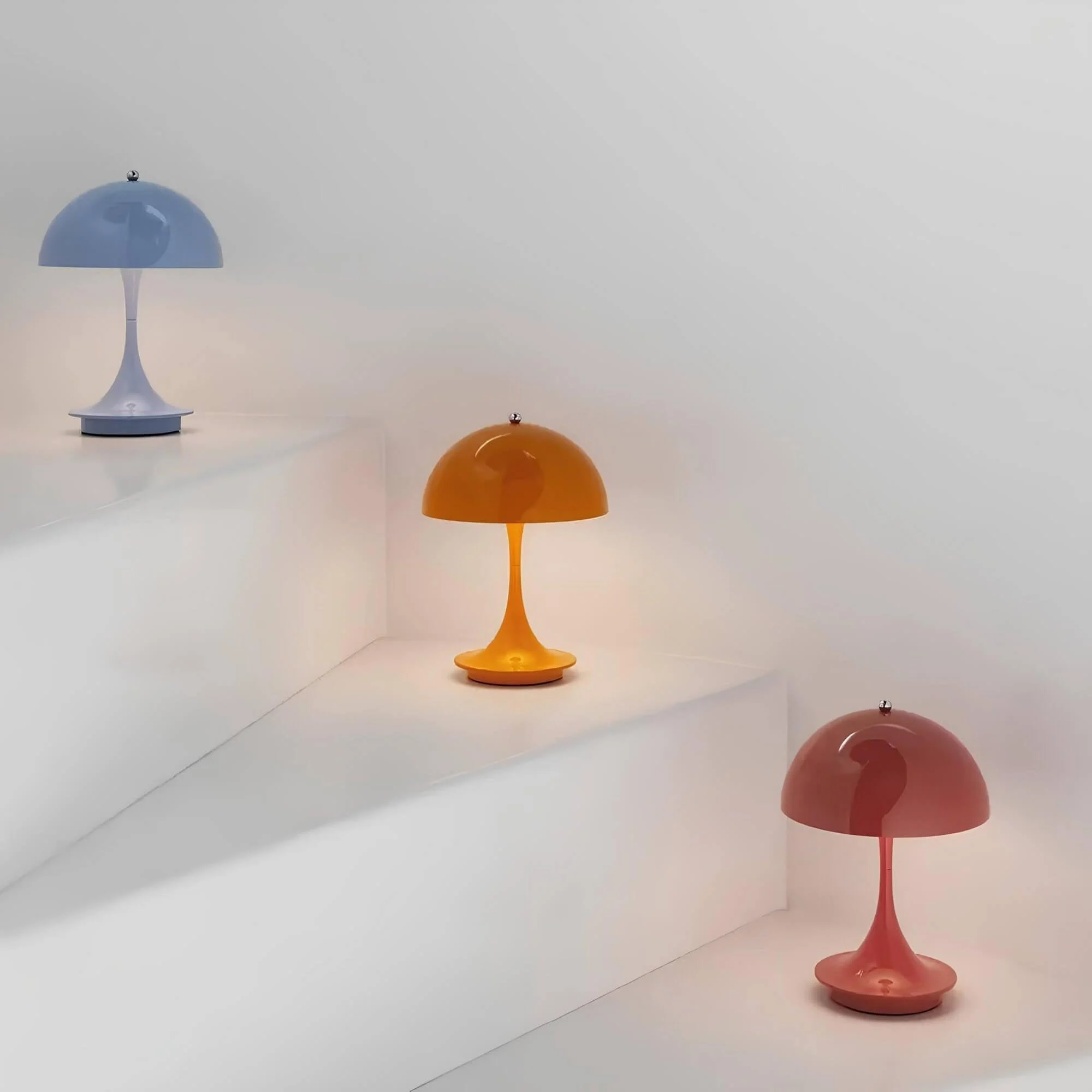 flexishade-tragbare-metall-lampenschirm-tischlampe-schwarz-weiss-holz-led-usb-lampe-xlumina10 Flexishade Tragbare Metall Lampenschirm Tischlampe Schwarz Weiss Holz Led Usb Lampe Xlumina10