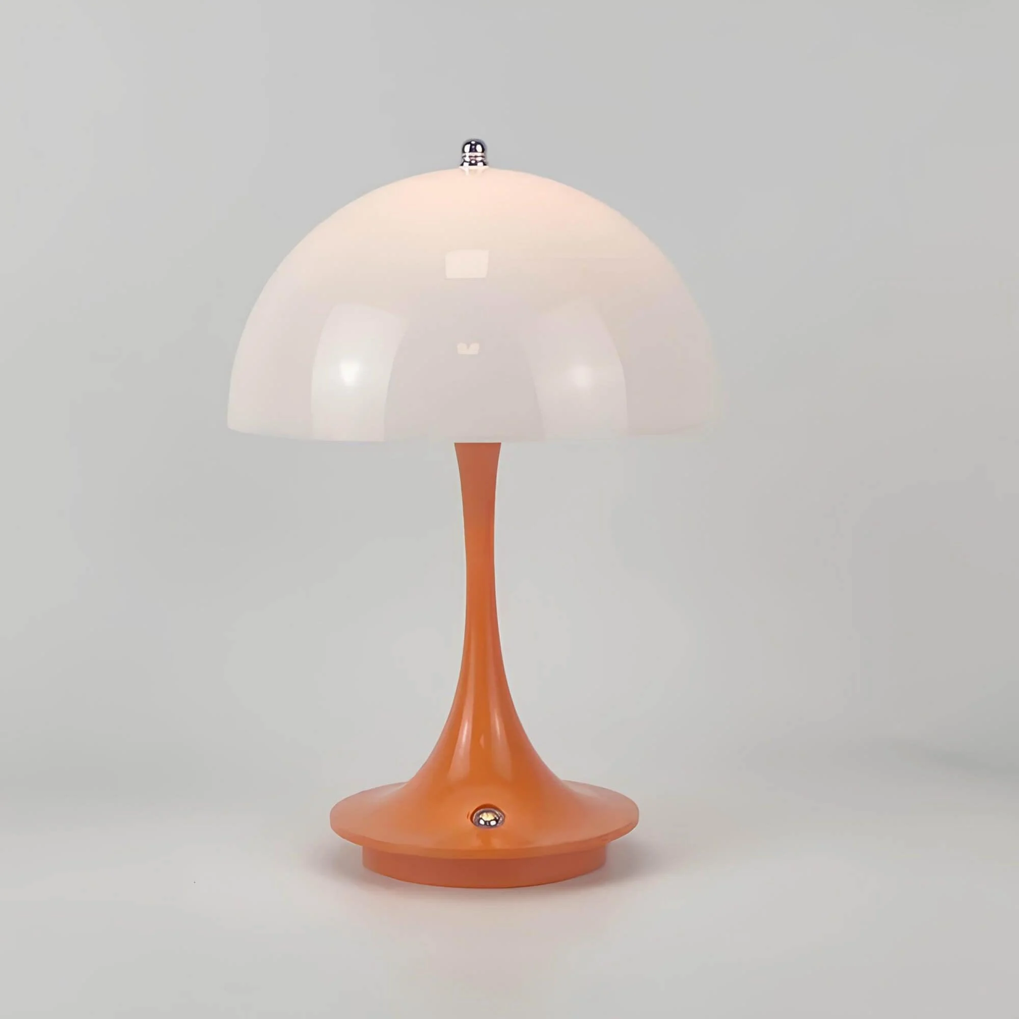 flexishade-tragbare-metall-lampenschirm-tischlampe-schwarz-weiss-holz-led-usb-lampe-xlumina4 Flexishade Tragbare Metall Lampenschirm Tischlampe Schwarz Weiss Holz Led Usb Lampe Xlumina4
