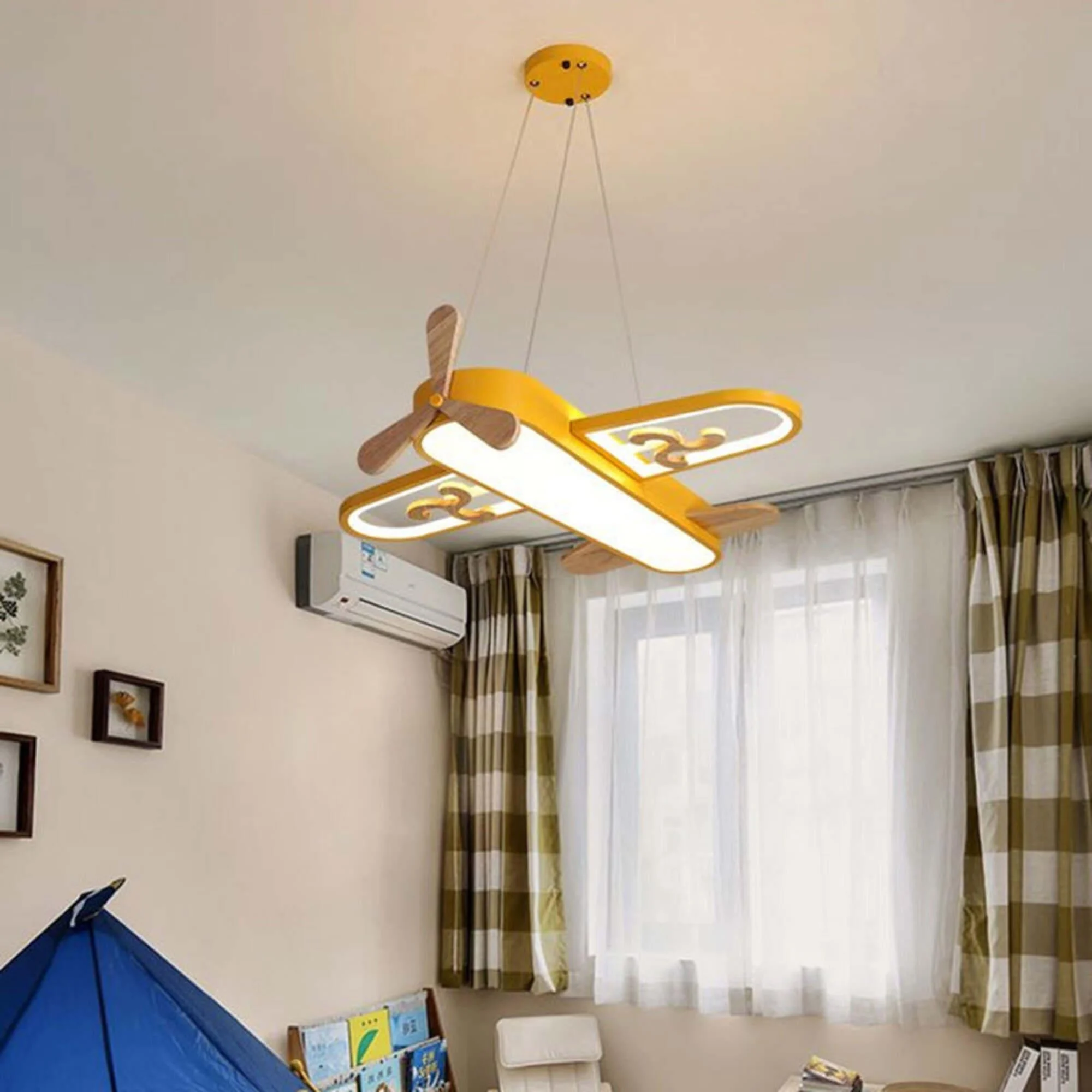 flugzeugfoermige-led-Deckenlampen-kinderzimmer-modern-stil-licht-xlumina_3 Flugzeugfoermige Led Deckenlampen Kinderzimmer Modern Stil Licht Xlumina 3
