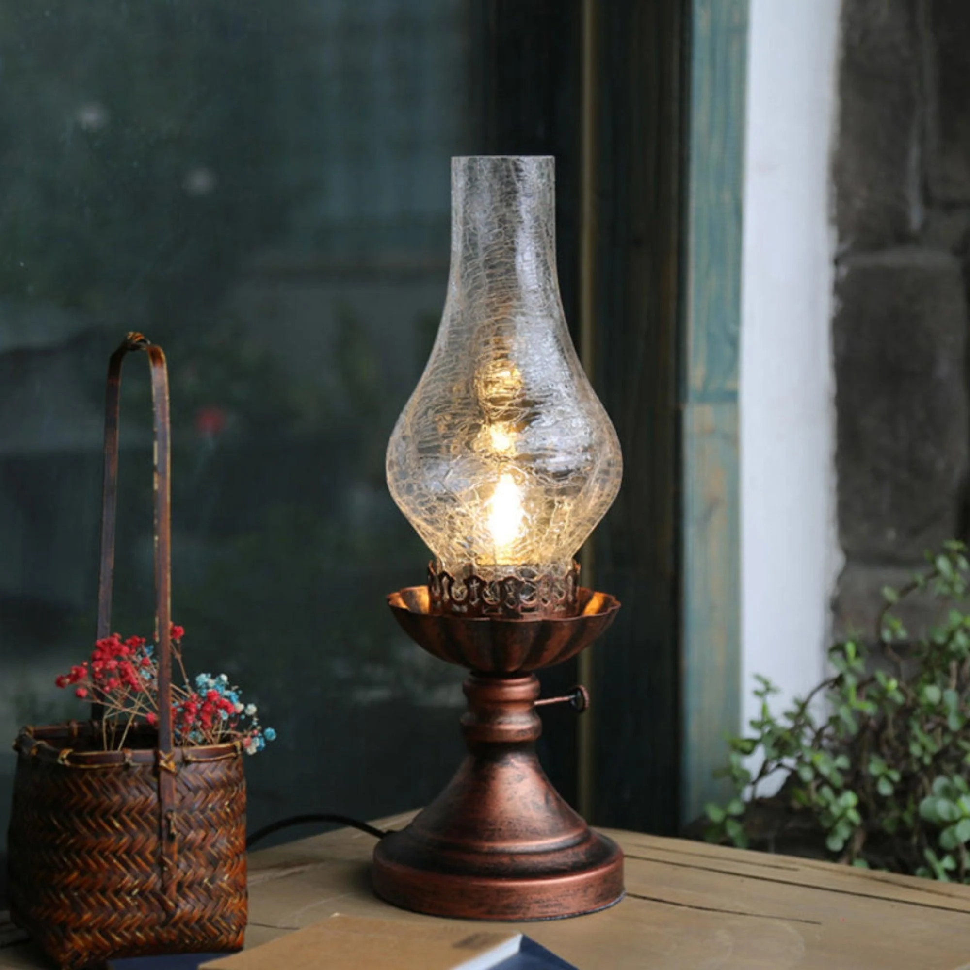 glowthijs-kerosin-retro-nachttischlampe-craykle-glas-bernstein-rauchgrau-vintage-stil-xlumina_7 Glowthijs Kerosin Retro Nachttischlampe Craykle Glas Bernstein Rauchgrau Vintage Stil Xlumina 7