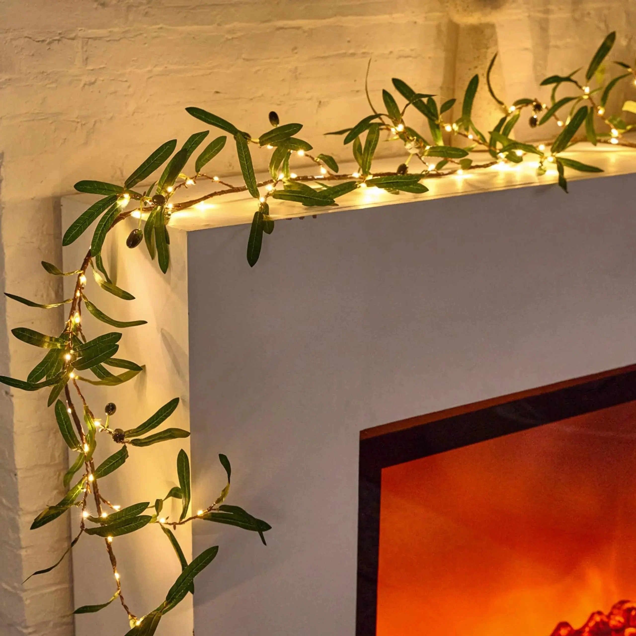 lighted_olive_garland_4__32307.1712308009 Lighted Olive Garland 4 32307.1712308009