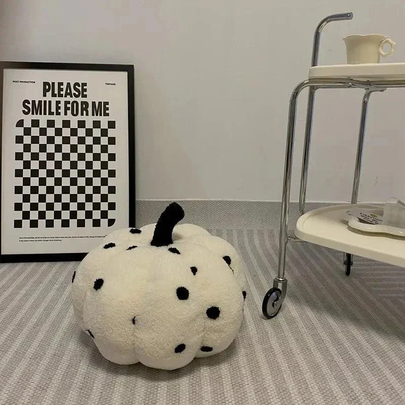 minimal-halloween-pumpkin-cushion-104918 Minimal Halloween Pumpkin Cushion 104918