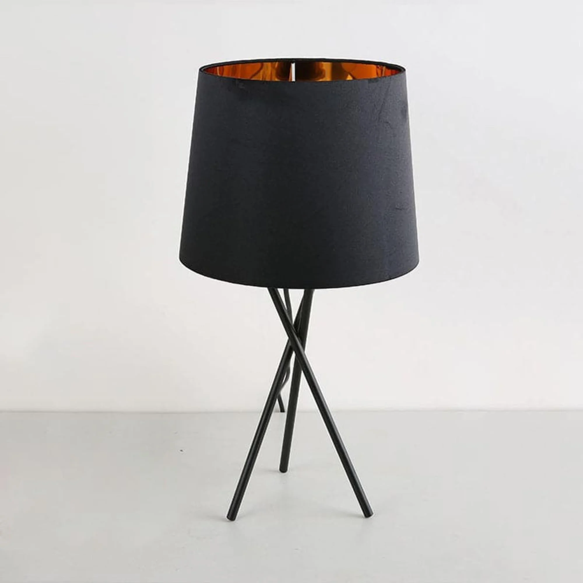 Minimalistische Tischlampe Mit Stoffschirm Modern Elegant Nachtlicht Xlumina 5