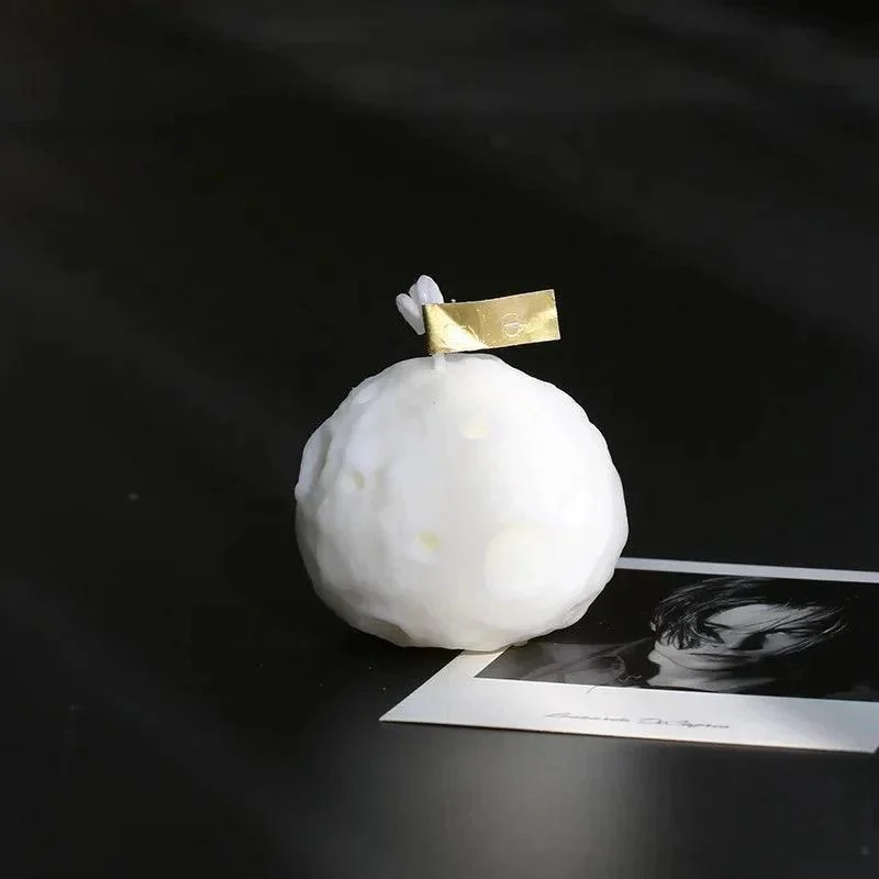 moon-meteor-inspired-scented-candles-709307 Moon Meteor Inspired Scented Candles 709307