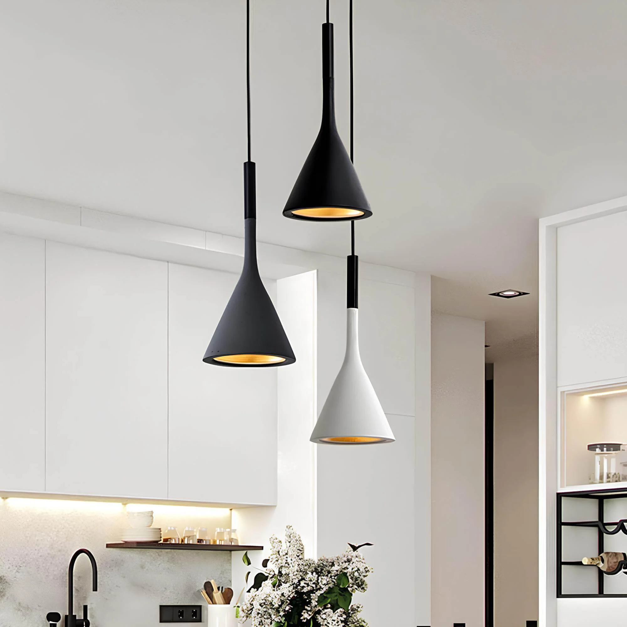 morandi-dreieck-hangeleuchte-modern-schwarz-weiss-gelb-pendelleuchte-xlumina_11 Morandi Dreieck Hangeleuchte Modern Schwarz Weiss Gelb Pendelleuchte Xlumina 11