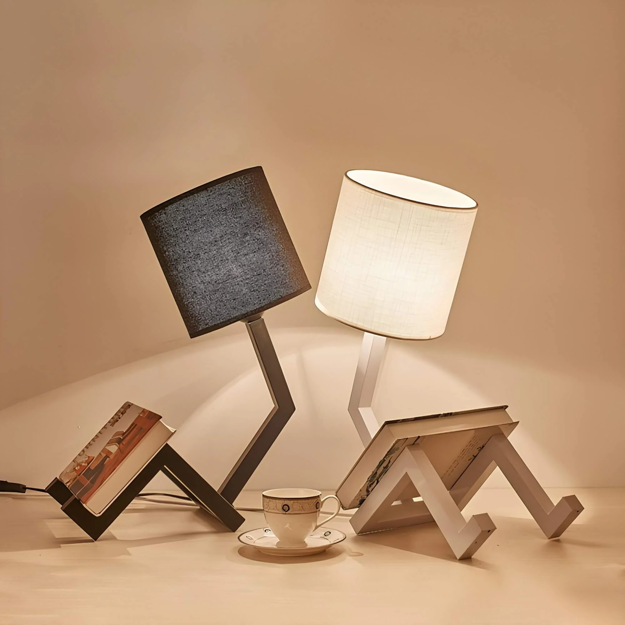 nordiclight-skandinavische-tischleuchte-mit-integrierter-buecherablage-holz-metall-design-wohnzimmer-buero-xlumina4 Nordiclight Skandinavische Tischleuchte Mit Integrierter Buecherablage Holz Metall Design Wohnzimmer Buero Xlumina4