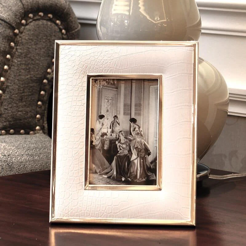 norway-frame-mademoiselle-home-decor-and-furniture-store-2 Norway Frame Mademoiselle Home Decor And Furniture Store 2
