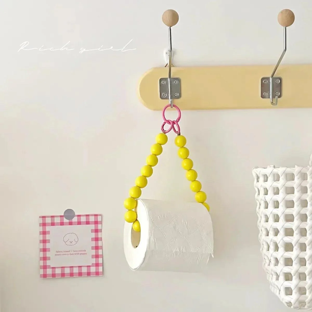 novelty-beaded-hanging-toilet-roll-holder-927962 Novelty Beaded Hanging Toilet Roll Holder 927962