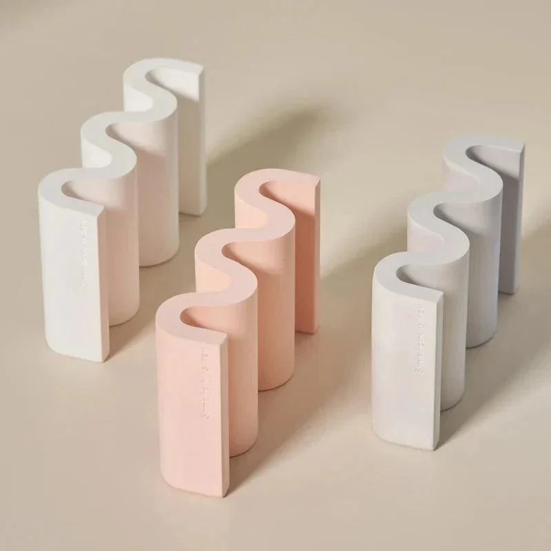 pastel-coloured-abstract-jewellery-organiser-539699 Pastel Coloured Abstract Jewellery Organiser 539699