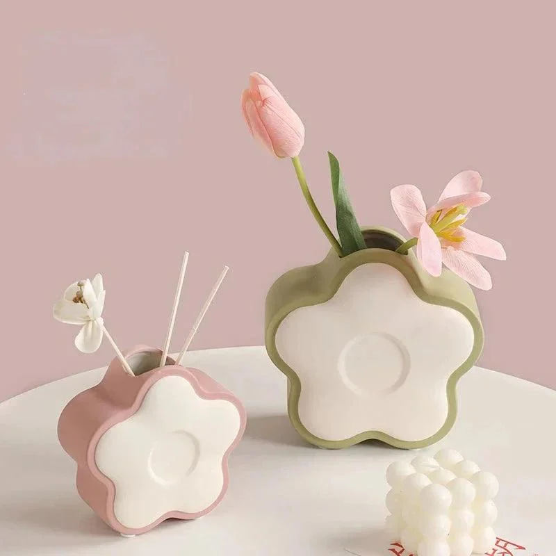 pastel-coloured-flower-shape-ceramic-vase-326999 Pastel Coloured Flower Shape Ceramic Vase 326999