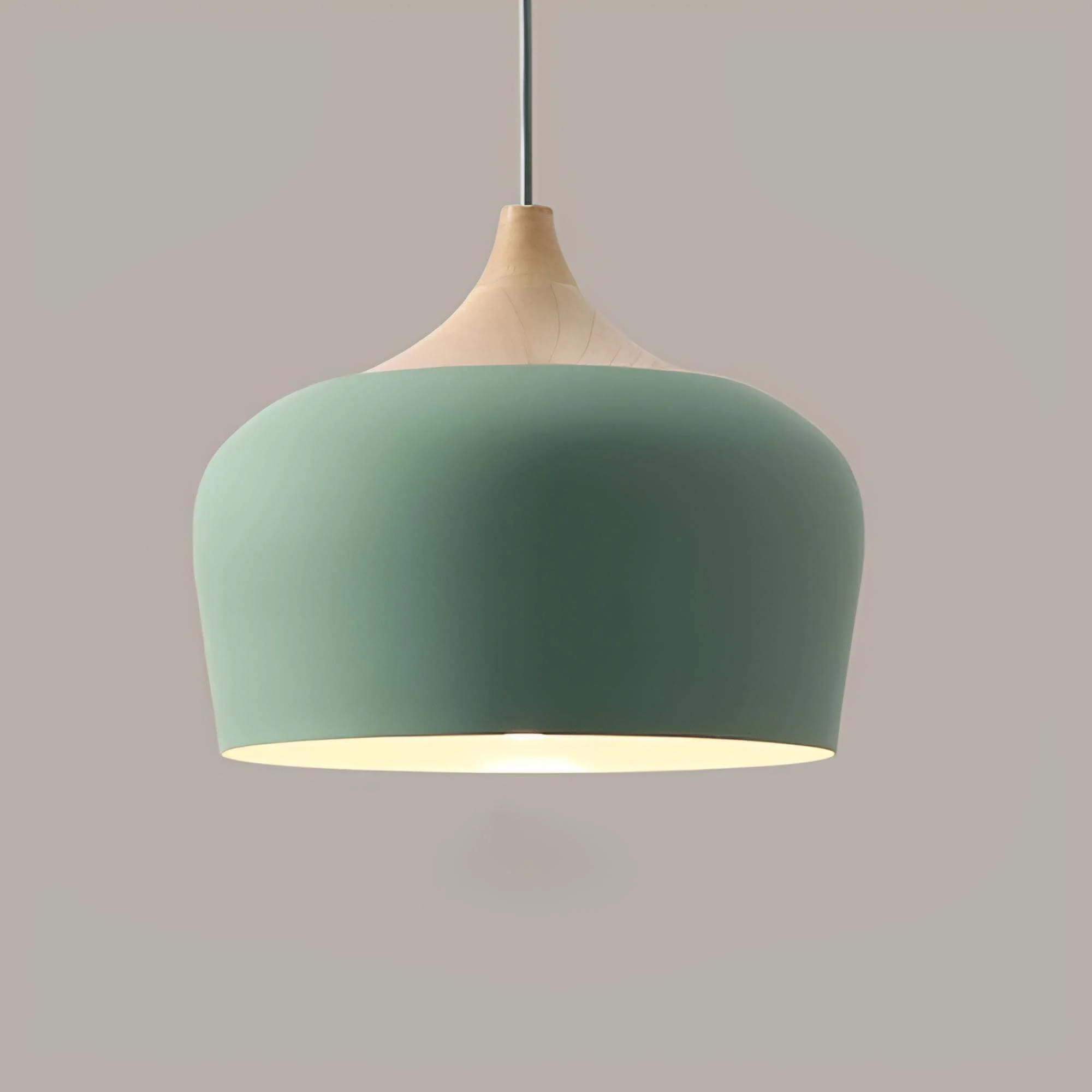 pendelleuchte-metall-holz-zarte-pastelltoene-langlebige-designbeleuchtung-wohnzimmer-kueche-xlumina4 Pendelleuchte Metall Holz Zarte Pastelltoene Langlebige Designbeleuchtung Wohnzimmer Kueche Xlumina4