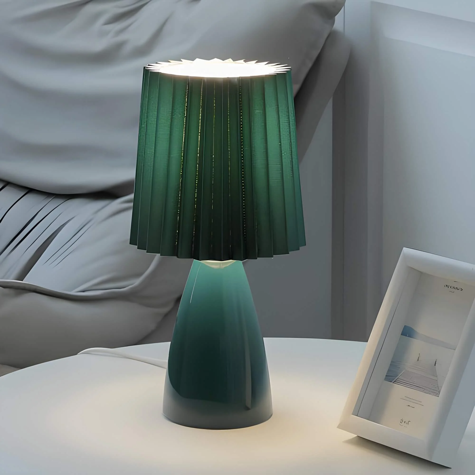 pleatedlight-dimmbarer-tischlampe-glasbasis-gefalteter-stoffschirm-usb-anschluss-elegant-design-xlumina7 Pleatedlight Dimmbarer Tischlampe Glasbasis Gefalteter Stoffschirm Usb Anschluss Elegant Design Xlumina7