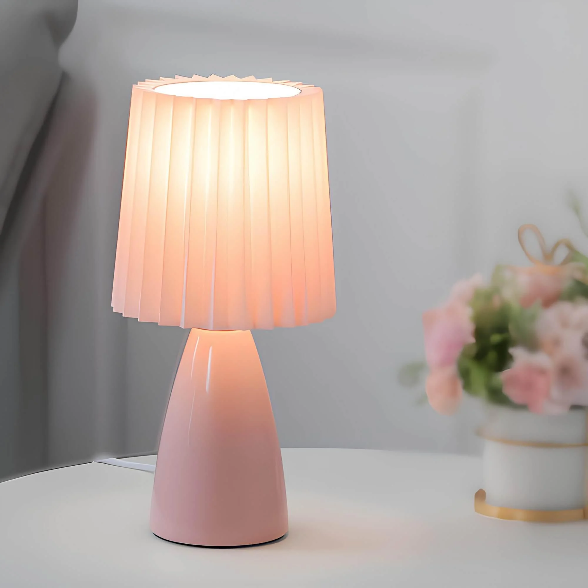 pleatedlight-dimmbarer-tischlampe-glasbasis-gefalteter-stoffschirm-usb-anschluss-elegant-design-xlumina8 Pleatedlight Dimmbarer Tischlampe Glasbasis Gefalteter Stoffschirm Usb Anschluss Elegant Design Xlumina8