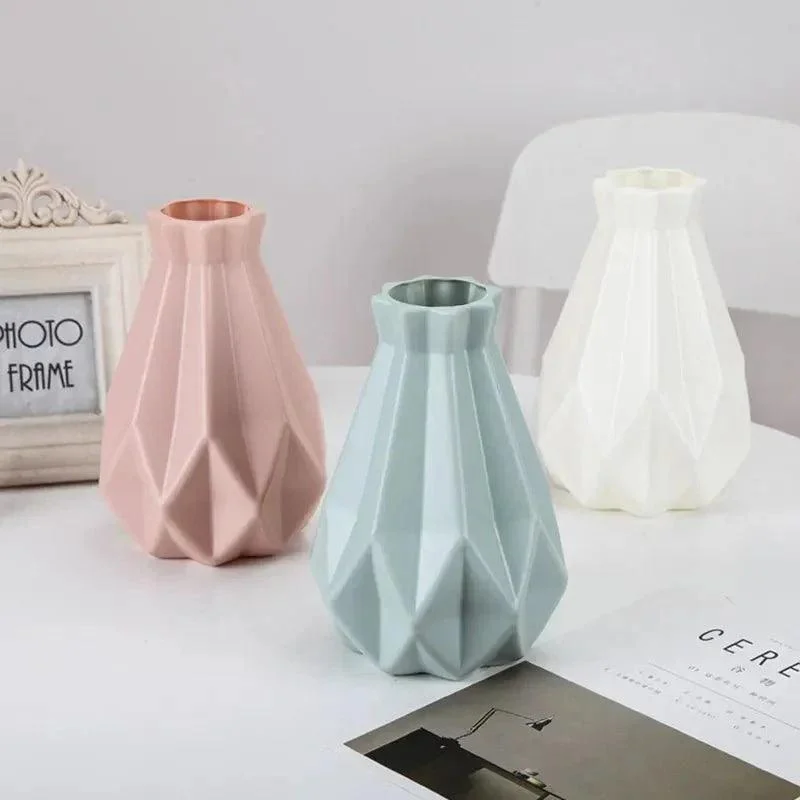 pretty-pastel-coloured-flower-vase-219966 Pretty Pastel Coloured Flower Vase 219966