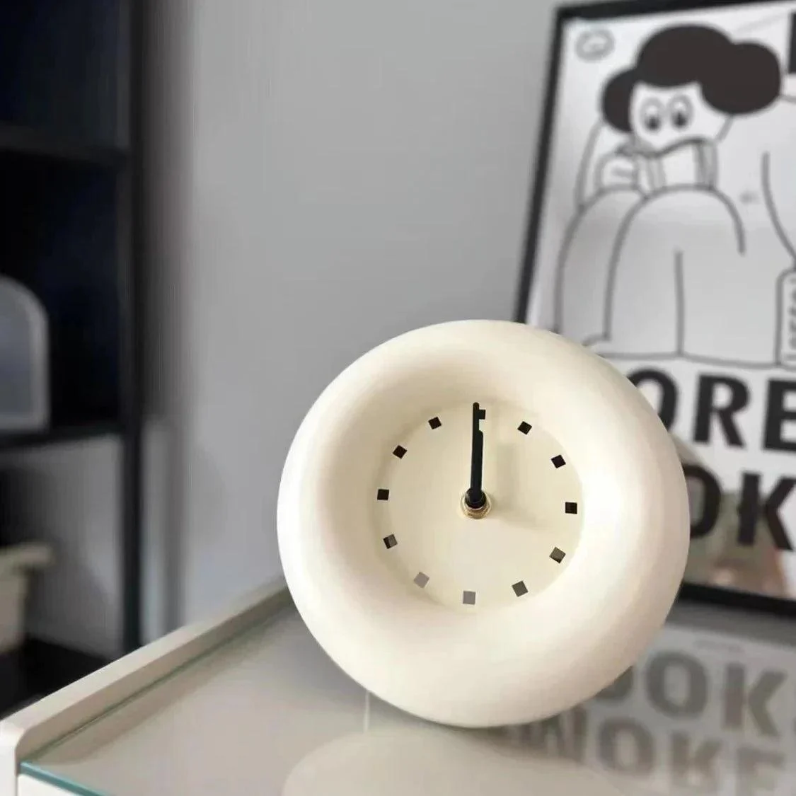 quirky-bubble-shape-clock-787868 Quirky Bubble Shape Clock 787868