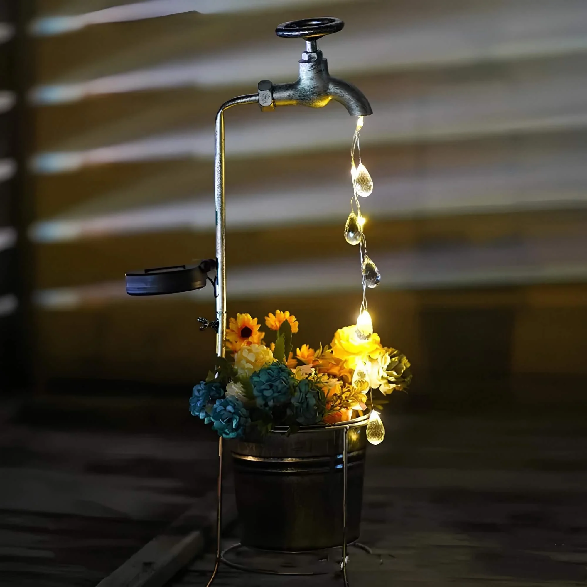 radianttap-solarstrom-bewasserung-wasserhahn-lichter-led-gartenbeleuchtung-automatisch-schwarz-xlumina2 Radianttap Solarstrom Bewasserung Wasserhahn Lichter Led Gartenbeleuchtung Automatisch Schwarz Xlumina2