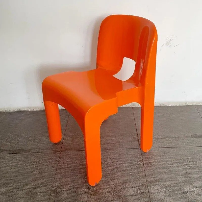solid-colour-cut-out-dining-room-chair-582770 Solid Colour Cut Out Dining Room Chair 582770