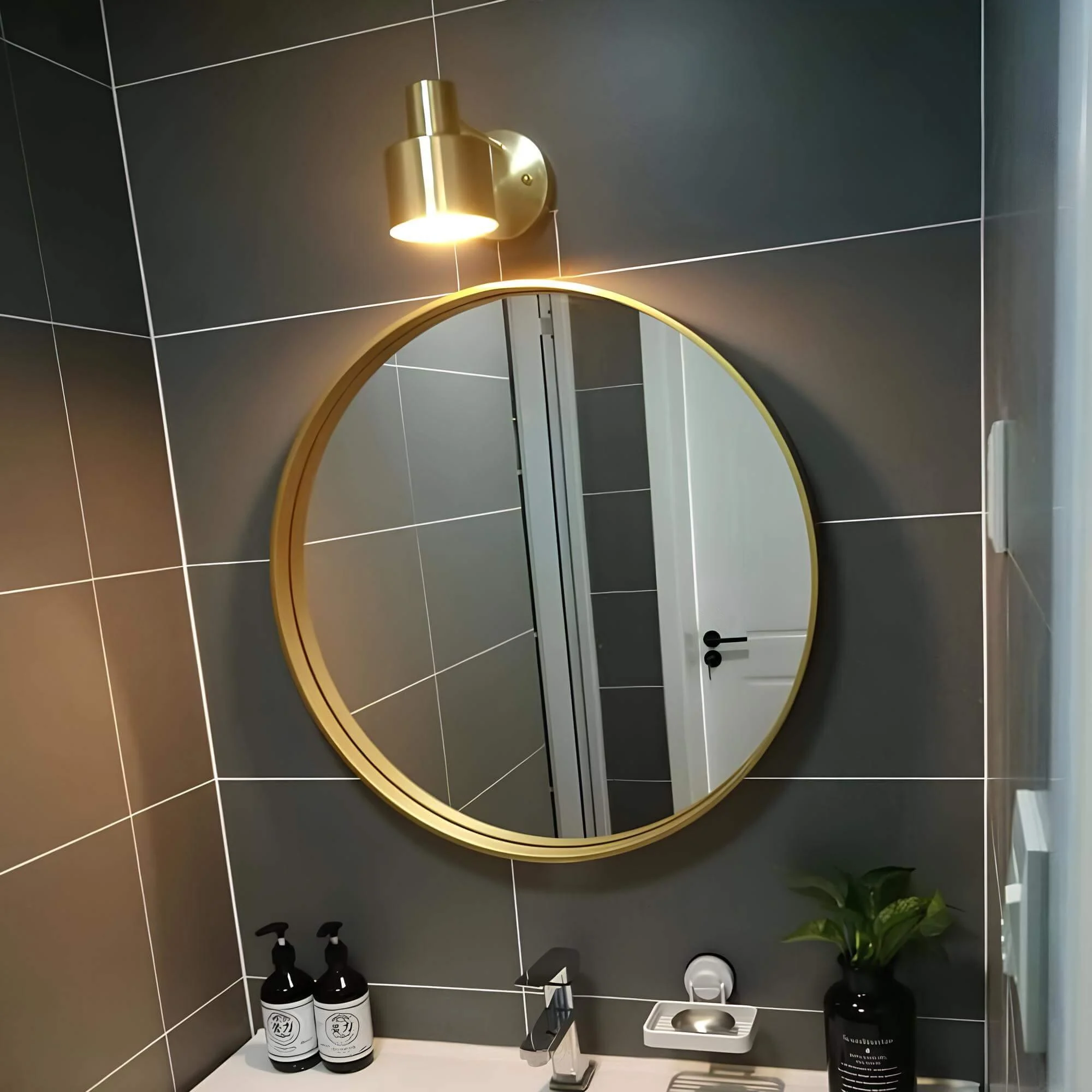 solluxe-minimalistische-wandleuchte-goldenes-metall-xlumina_11 Solluxe Minimalistische Wandleuchte Goldenes Metall Xlumina 11