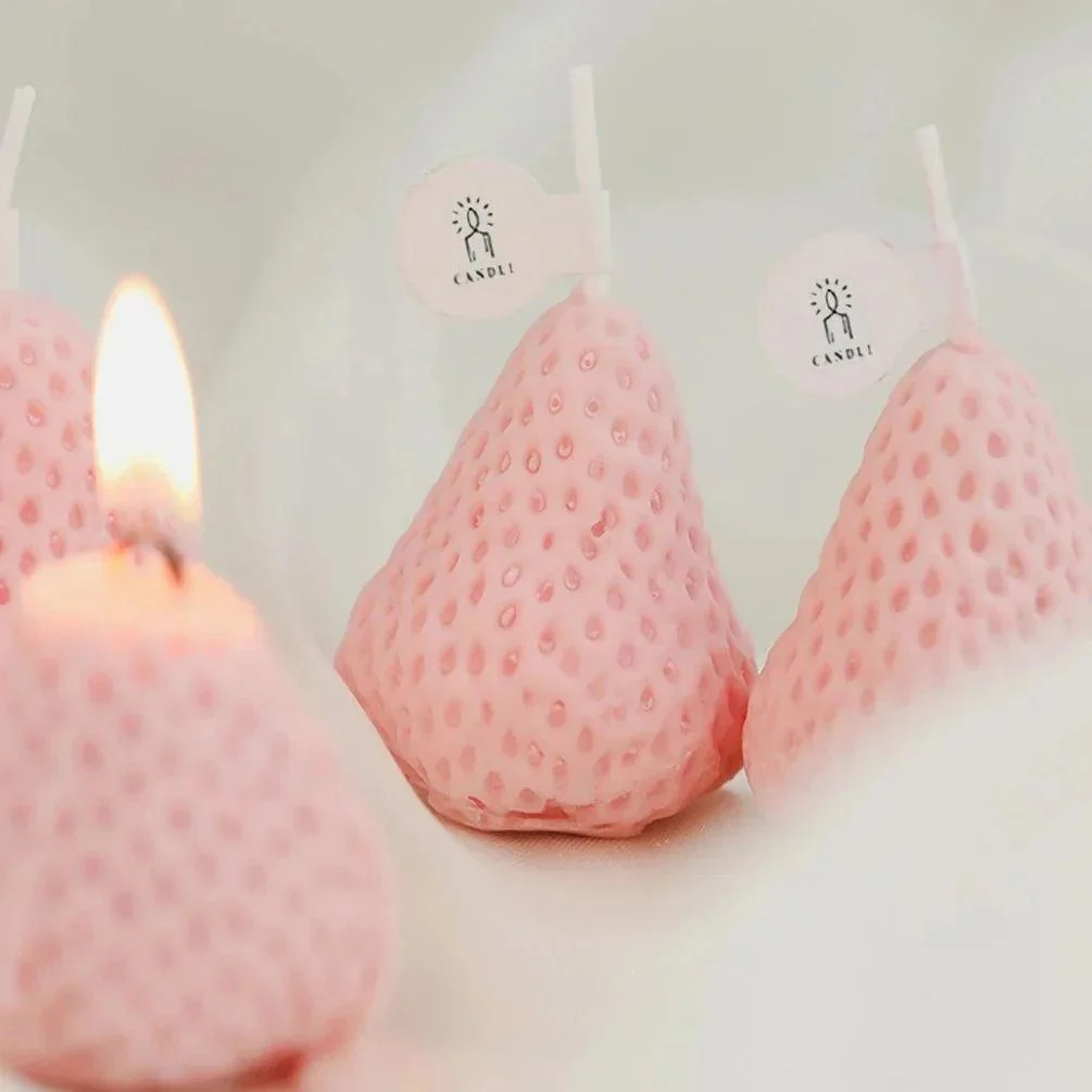 strawberry-scented-aromatic-candle-206029 Strawberry Scented Aromatic Candle 206029