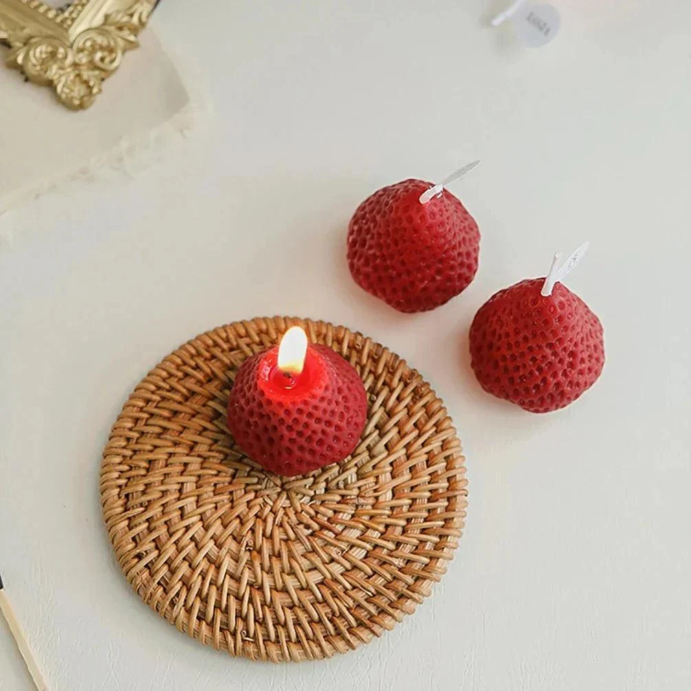 strawberry-scented-aromatic-candle-469707 Strawberry Scented Aromatic Candle 469707