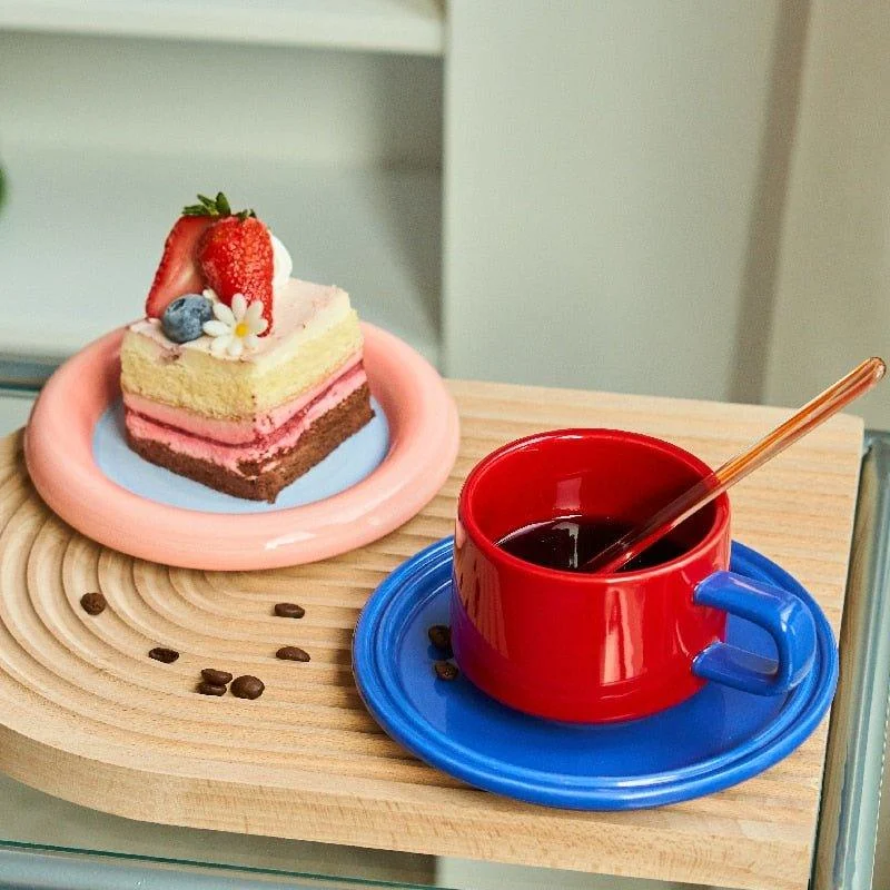 three-piece-ceramic-cups-and-saucers-set-332538 Three Piece Ceramic Cups And Saucers Set 332538