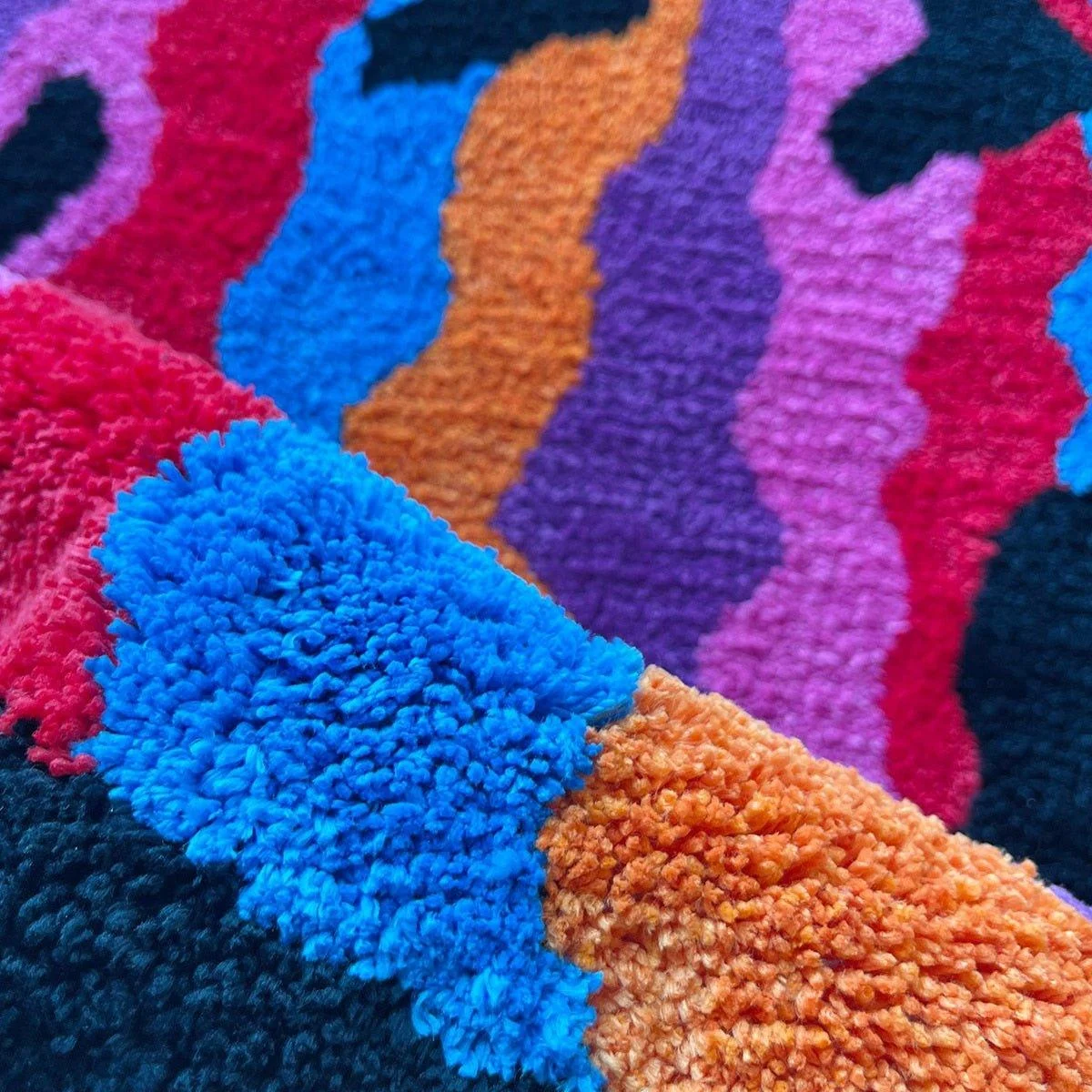twisted-smiley-plush-living-room-rug-609901 Twisted Smiley Plush Living Room Rug 609901