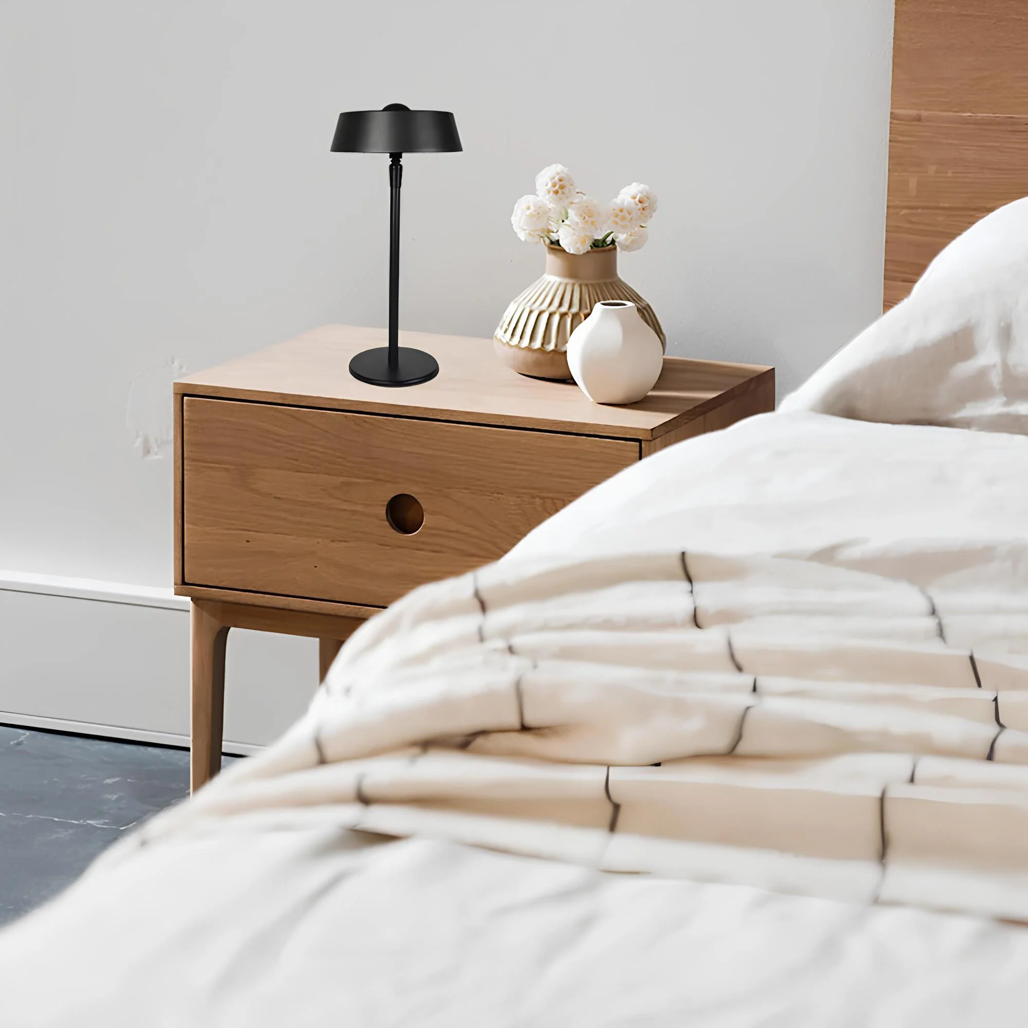 urbanglam-moderne-led-wandleuchte-schwarz-gold-wandbeleuchtung-wohnzimmer-xlumina_3 Urbanglam Moderne Led Wandleuchte Schwarz Gold Wandbeleuchtung Wohnzimmer Xlumina 3