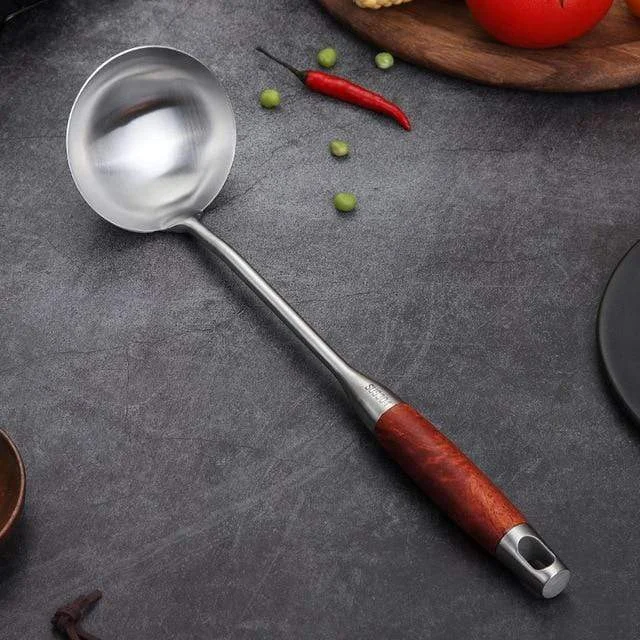 v-Soup_Ladle__1023719496 V Soup Ladle 1023719496