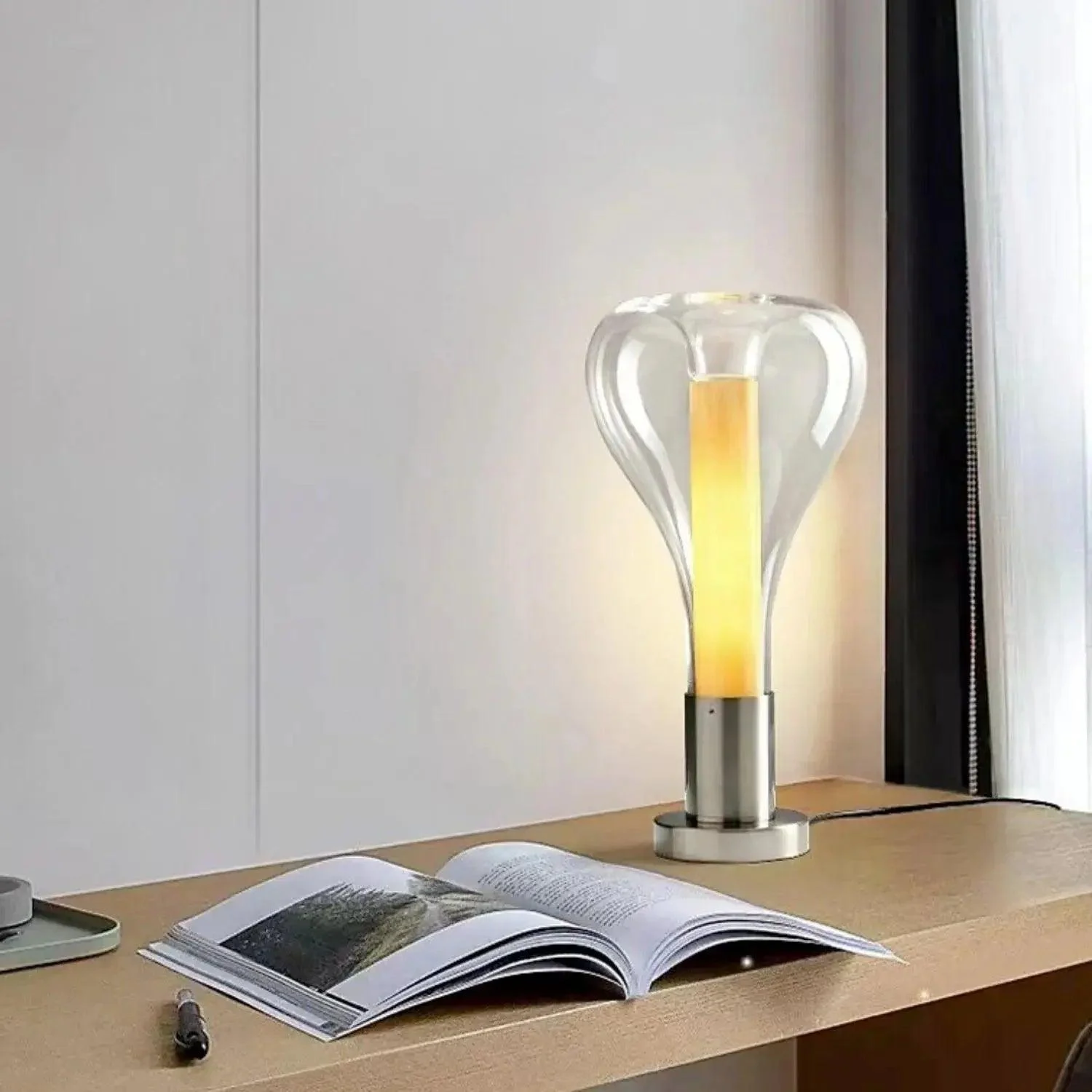 Vase Table Lamp3