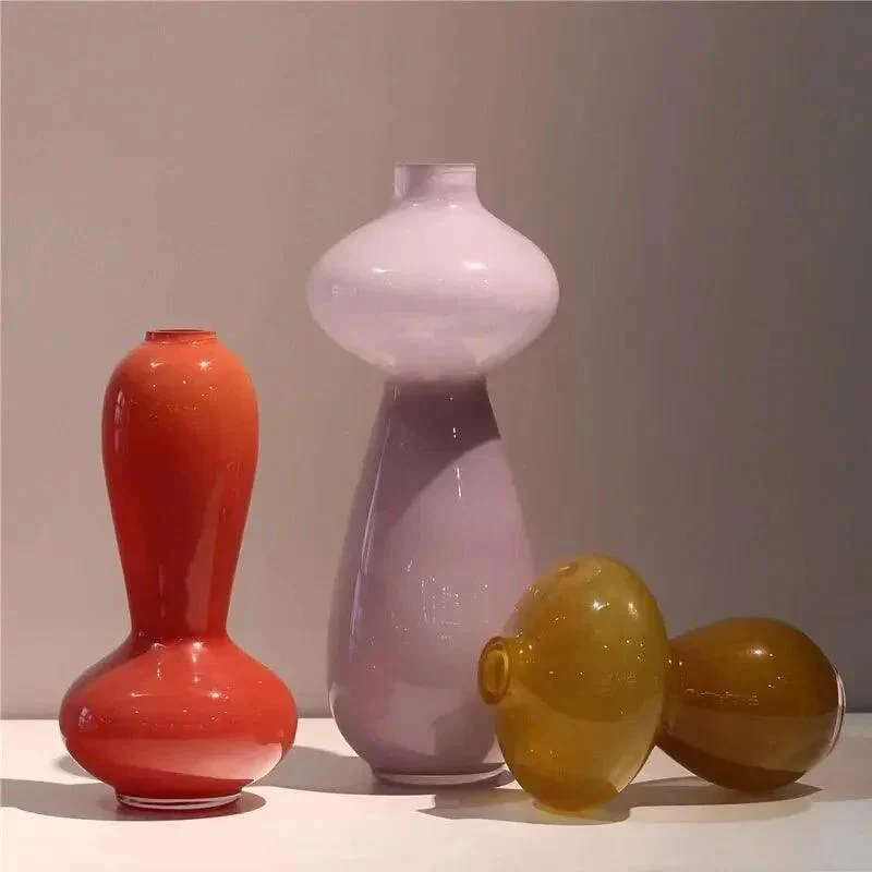 vintage-style-stained-glass-flower-vase-885666 Vintage Style Stained Glass Flower Vase 885666